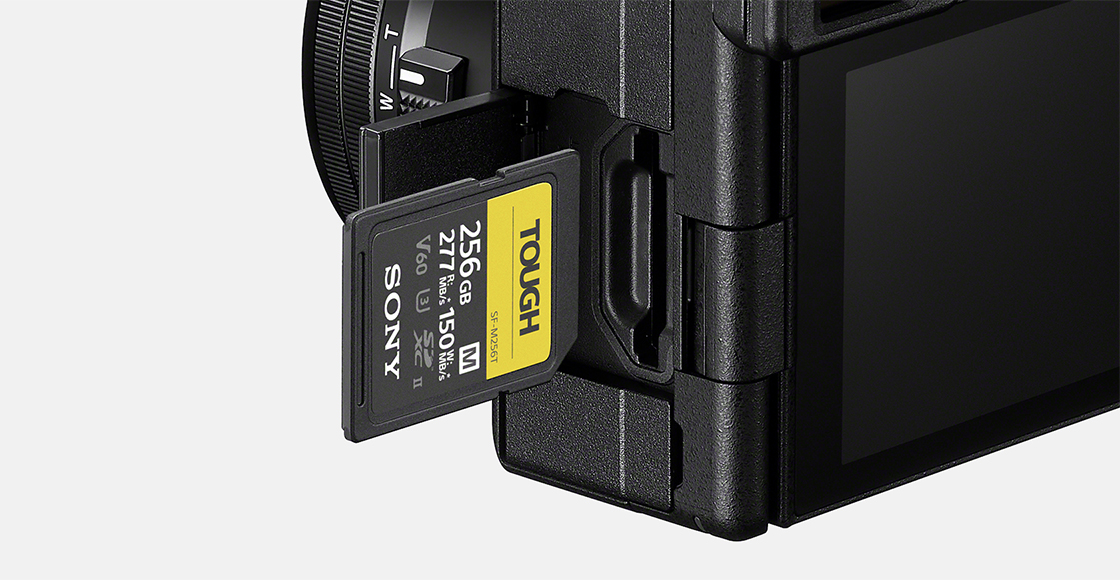 Billede af kortåbning med SD-hukommelseskort